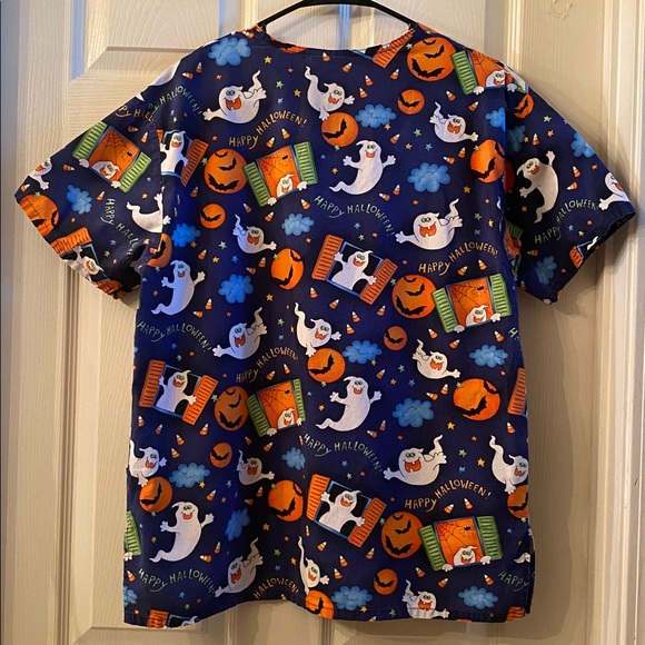 HALLOWEEN Themed UNISEX Scrub Tops - Picture 4 of 8